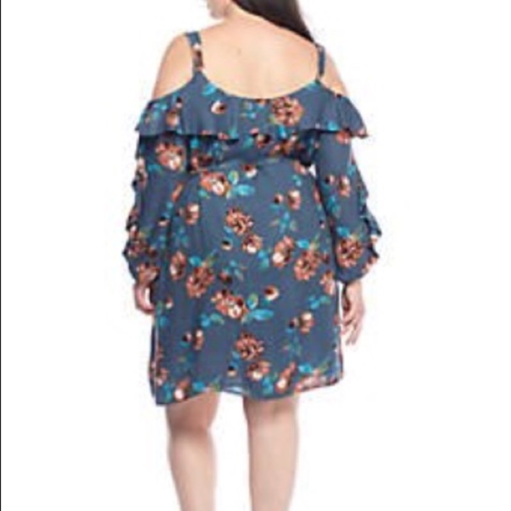 Beautiful Ruffled Sundress - Picture 2 of 2